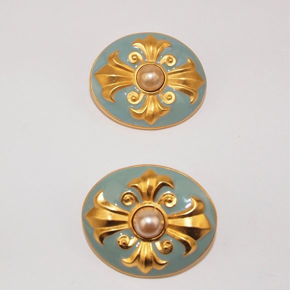 Vintage Karl Lagerfeld Clip Earrings – Green Enamel...